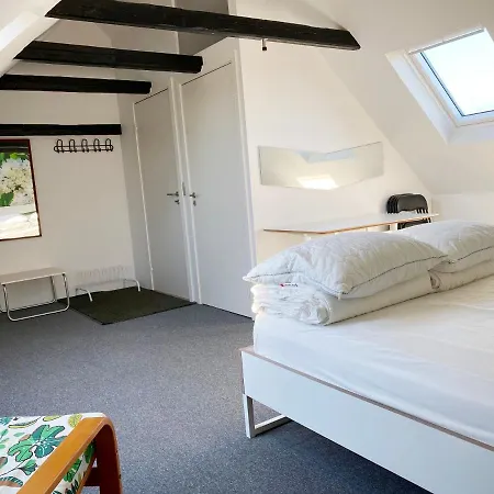 Holiday Rooms Rudkobing Pensionat